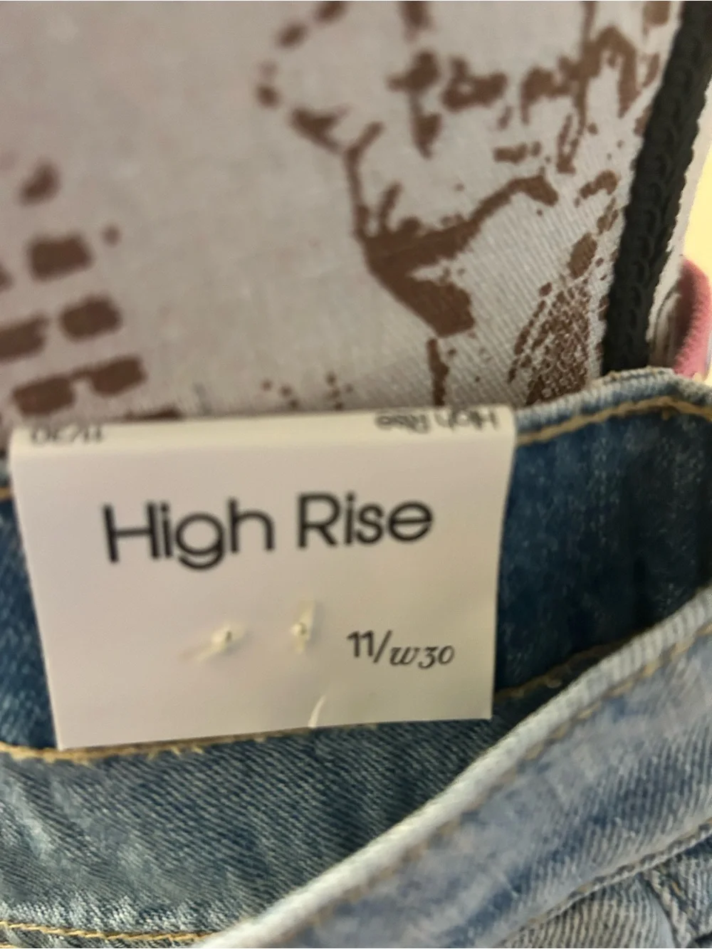 Women’s Sneak Peek Light Blue Distressed Relaxed Jeans size 11